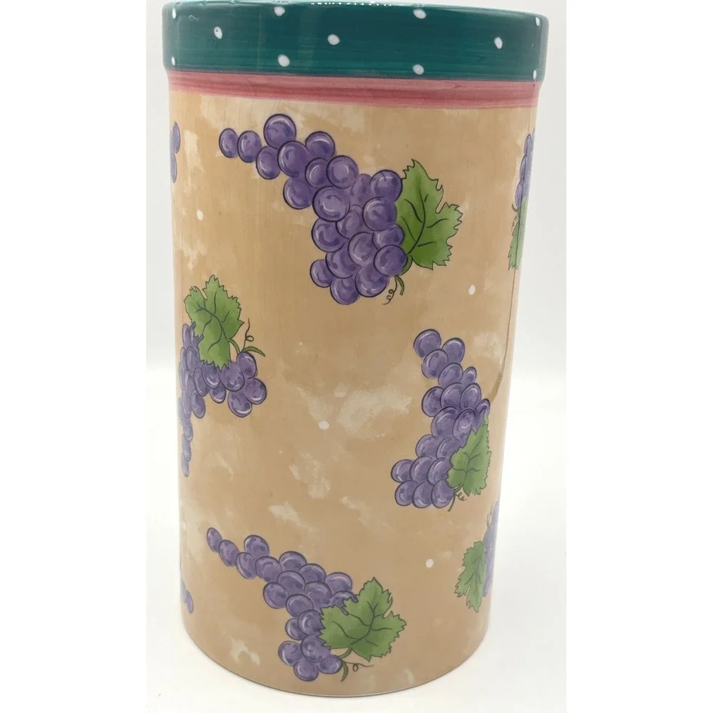 Bois d'Arc Essex Collection Ceramic Grape Vase Portugal Heather Outlaw Kumpis